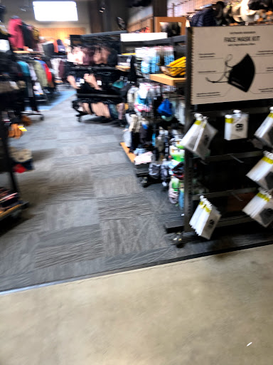 Camping Store «REI», reviews and photos, 3000 184th St SW #952, Lynnwood, WA 98037, USA