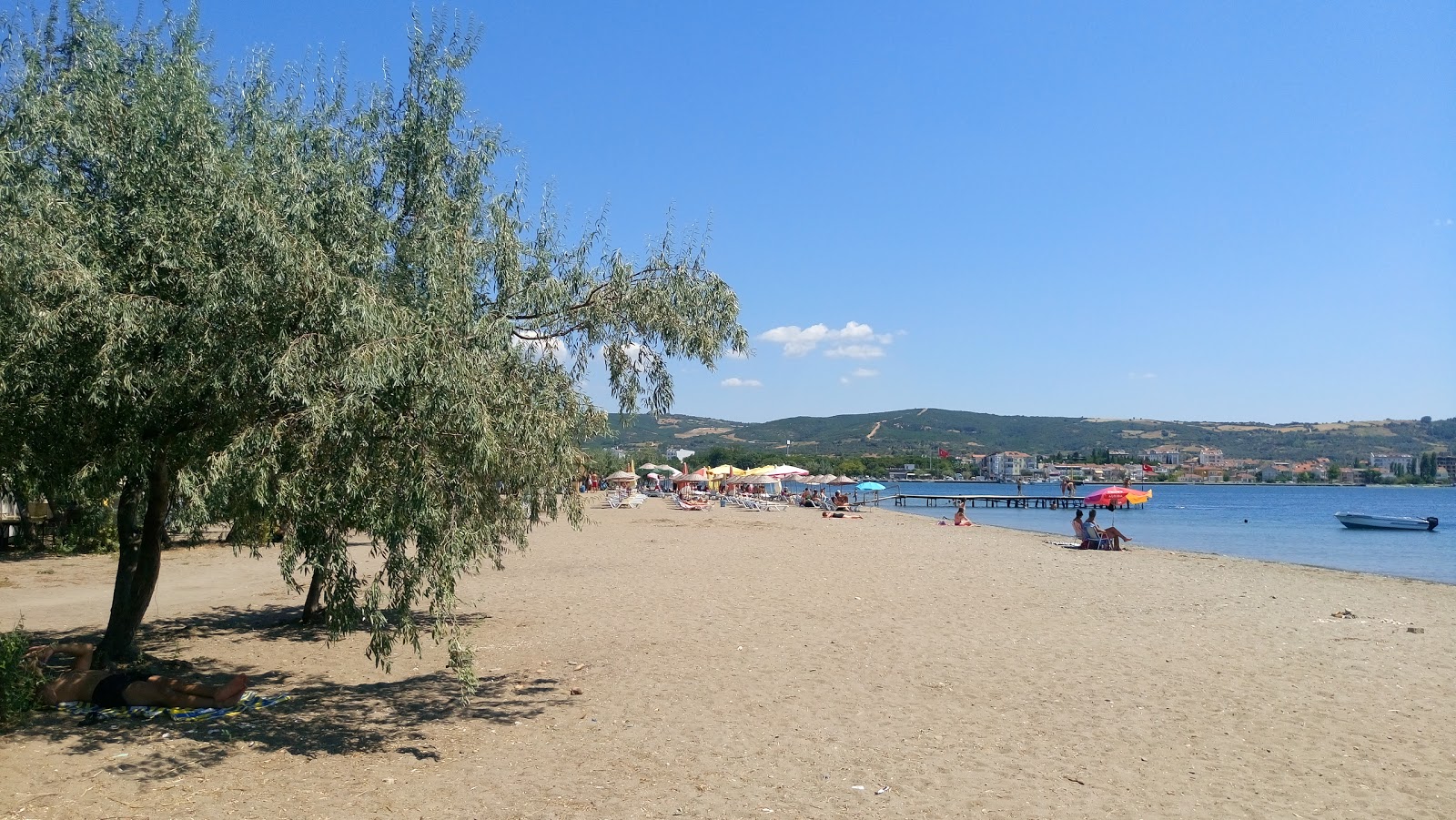 Photo of Hera beach with bright sand surface