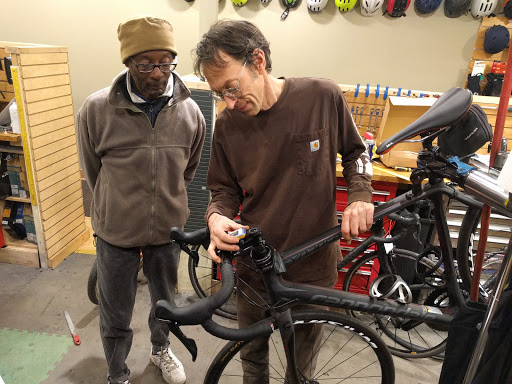 Bicycle Store «Bicycle Boulevard», reviews and photos, 20132 Chagrin Blvd, Shaker Heights, OH 44122, USA