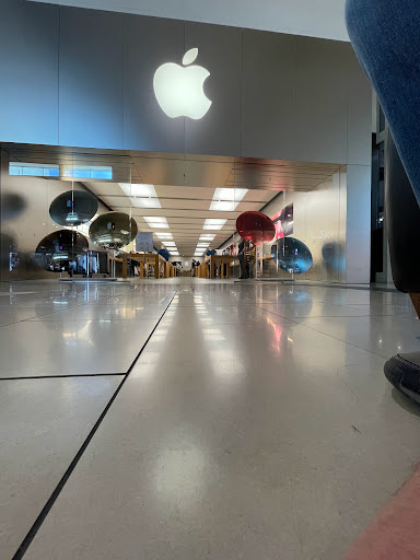Computer Store «Apple Fashion Fair», reviews and photos, 645 E Shaw Ave, Fresno, CA 93710, USA