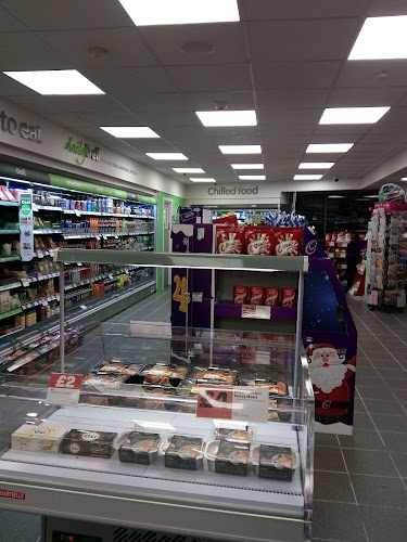 Opinii despre SPAR - Landmark Place în Cardiff - Supermarket