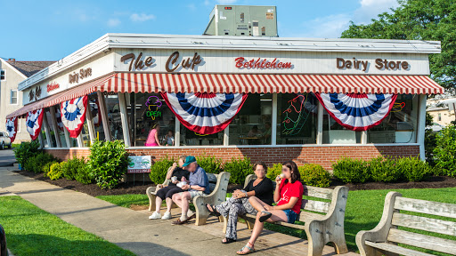 Bethlehem Dairy Store, 1430 Linden St, Bethlehem, PA 18018, USA, 