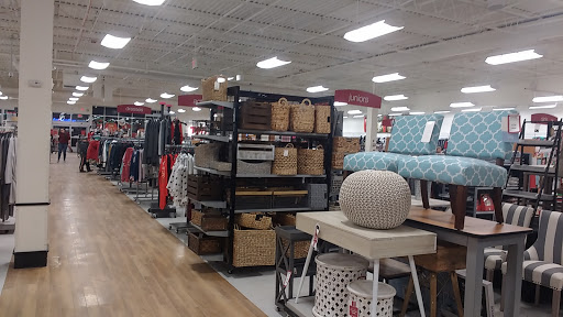 Department Store «T.J. Maxx», reviews and photos, 744 S Meadow St #300, Ithaca, NY 14850, USA