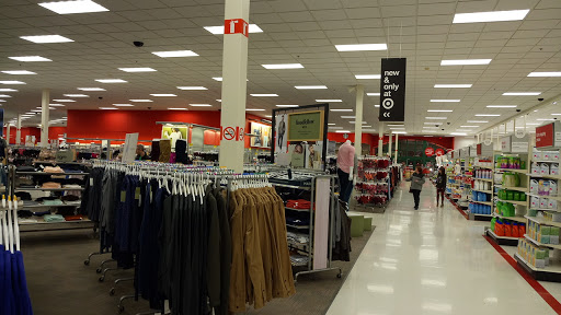 Department Store «Target», reviews and photos, 6100 Broadmoor St, Mission, KS 66202, USA