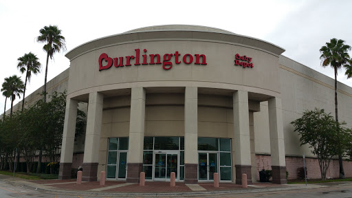 Clothing Store «Burlington Coat Factory», reviews and photos, 350 Towne Center Cir, Sanford, FL 32771, USA