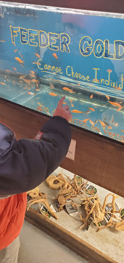 Pet Store «Pet World Warehouse Outlet», reviews and photos, 2984 S 108th St, Milwaukee, WI 53227, USA