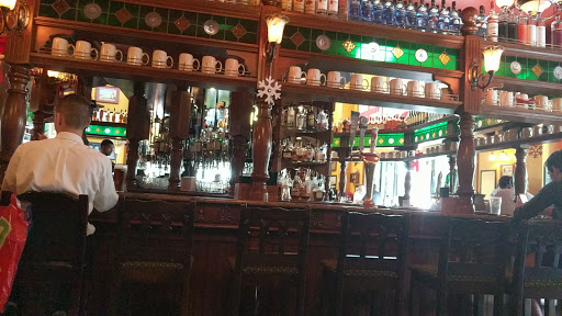 Shopping Mall «International Plaza and Bay Street», reviews and photos, 2223 N Westshore Blvd, Tampa, FL 33607, USA