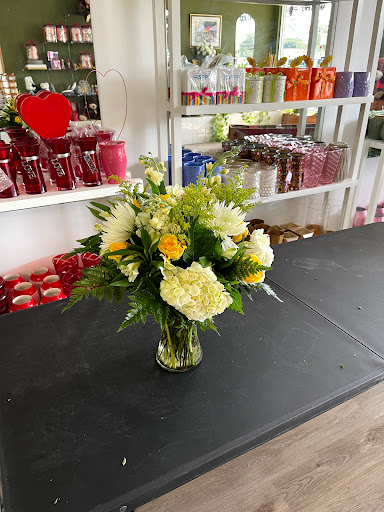Florist «F & S FLOWERS DESIGN LLC», reviews and photos, 1799 N State Rd 7, Margate, FL 33063, USA