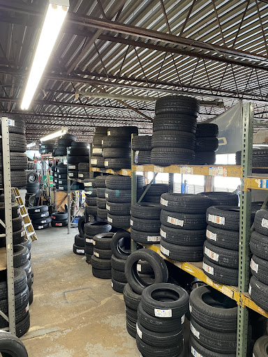 Tire Shop «Discount Tire Center», reviews and photos, 1406 NJ-37, Toms River, NJ 08753, USA