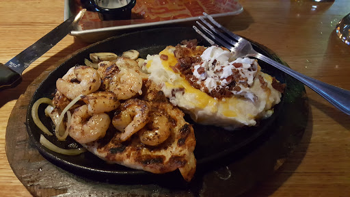 Applebee's Grill + Bar