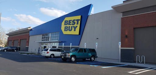 Electronics Store «Best Buy», reviews and photos, 1 Garden State Plaza Blvd, Paramus, NJ 07652, USA