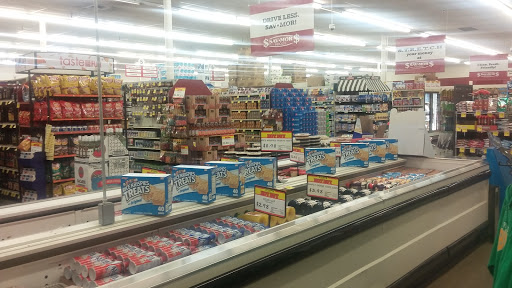 Grocery Store «Sav-Mor Foods», reviews and photos, 14001 Lakeridge Cir, Magalia, CA 95954, USA