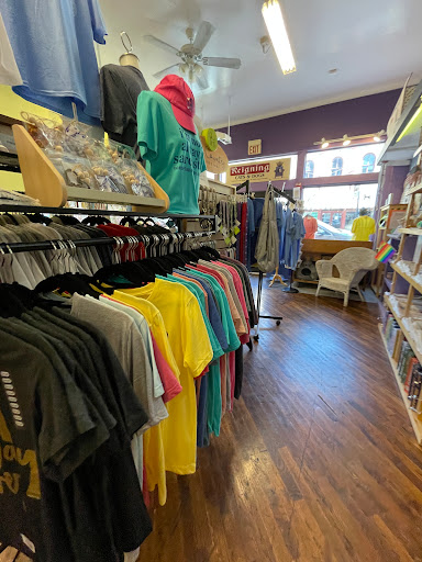 Pet Store «Reigning Cats & Dogs», reviews and photos, 219 E Davis St, Culpeper, VA 22701, USA