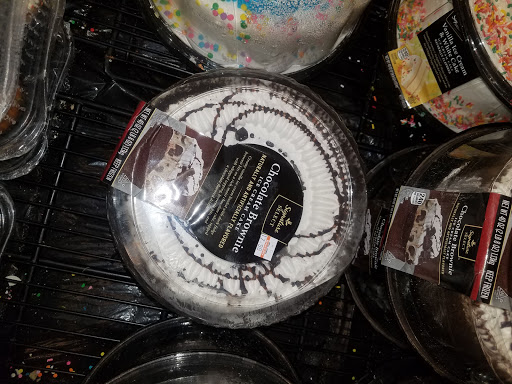 Grocery Store «Albertsons», reviews and photos, 110 E Carson St, Carson, CA 90745, USA