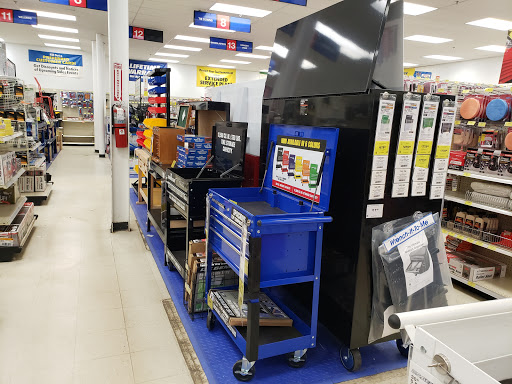 Hardware Store «Harbor Freight Tools», reviews and photos, 668 N. Riverside, Clarksville, TN 37040, USA