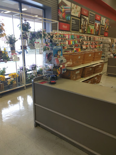 Craft Store «Michaels», reviews and photos, 1740 Walden Ave Ste 200, Cheektowaga, NY 14225, USA