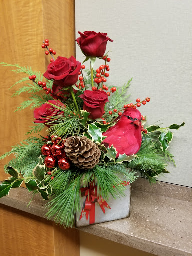 Florist «Ford Flower Co.», reviews and photos, 83 S Broadway, Salem, NH 03079, USA