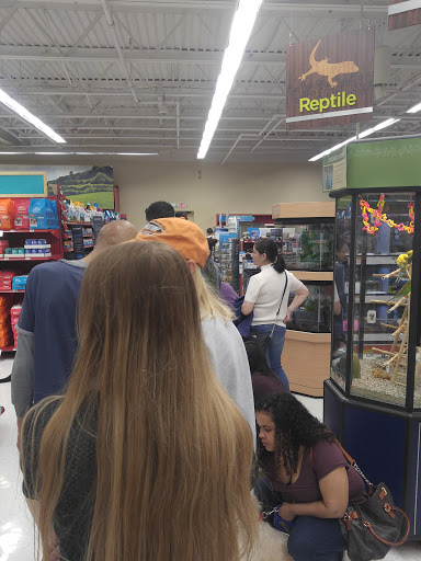 Pet Supply Store «Petco Animal Supplies», reviews and photos, 1018 Mt Prospect Plaza, Mt Prospect, IL 60056, USA