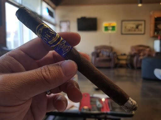 Tobacco Shop «Blue Smoke of Dallas», reviews and photos, 4560 W Mockingbird Ln, Dallas, TX 75209, USA