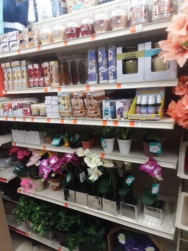 Dollar Store «FAMILY DOLLAR», reviews and photos, 276 Main St, City of Orange, NJ 07050, USA