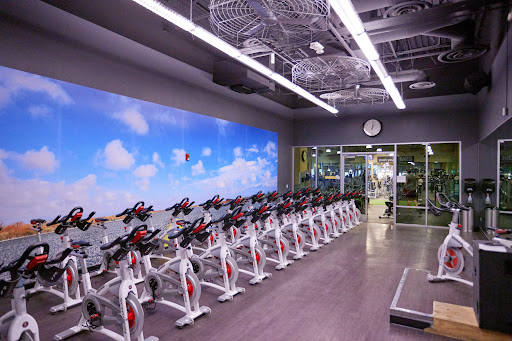 24 Hour Fitness image