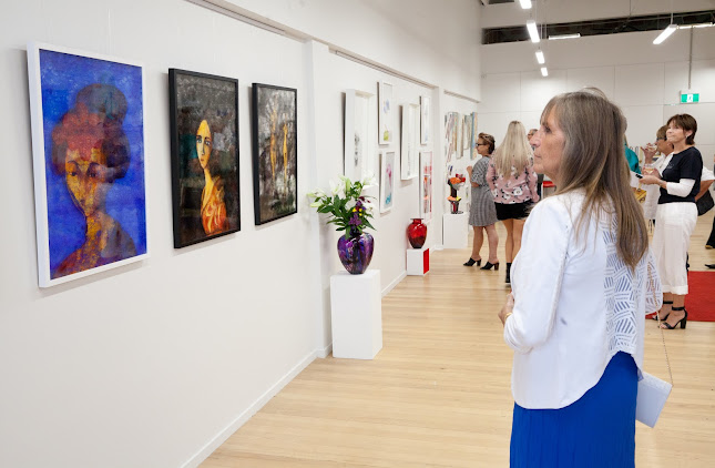 Reviews of The Art Lounge NZ - Fine Art Gallery & Events Venue in Tauranga - Museum