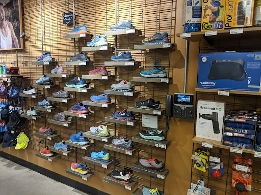 Camping Store «REI», reviews and photos, 12634 N Paradise Village Pkwy W, Phoenix, AZ 85032, USA