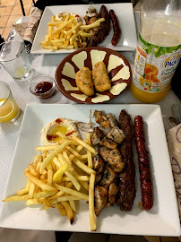 Plats et boissons du Restaurant libanais La Fenicia à Nanterre - n°4
