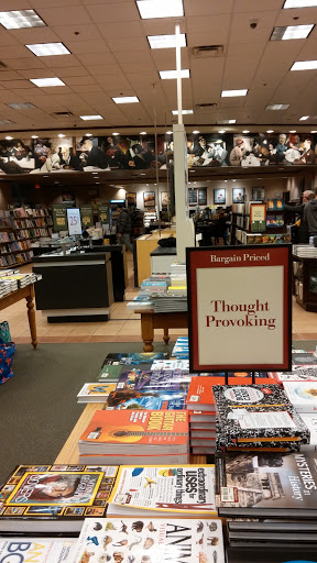 Book Store «Barnes & Noble», reviews and photos, 12193 Fair Lakes Promenade Dr, Fairfax, VA 22033, USA