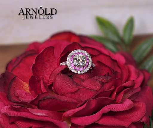 Jewelry Store «Arnold Jewelers», reviews and photos, 12293 Seminole Blvd, Largo, FL 33778, USA