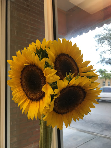 Boutique «Laced with Charm Boutique . Salon. Spa», reviews and photos, 143 Westward Dr, Miami Springs, FL 33166, USA