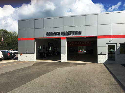 Car Dealer «Vanderstyne Toyota», reviews and photos, 4374 W Ridge Rd, Rochester, NY 14626, USA