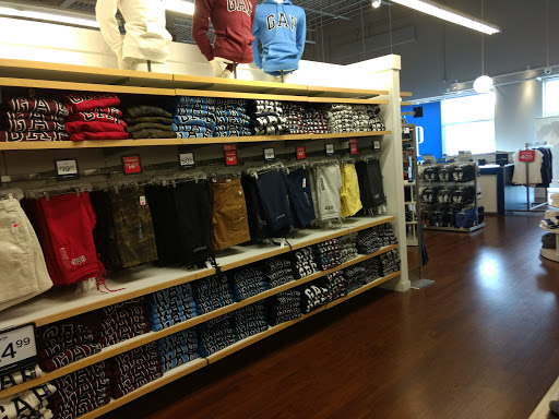 Clothing Store «Gap Outlet», reviews and photos, 2525 Grand Ave, Ames, IA 50010, USA