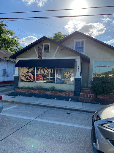 Tattoo Shop «Ascension Tattoo», reviews and photos, 832 N Mills Ave, Orlando, FL 32803, USA