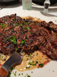 Steak du Restaurant français L'Anvers du Décor à Paris - n°10