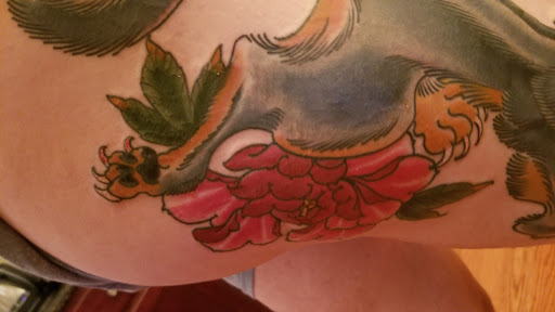 Tattoo Shop «Roselle Tattoo Company», reviews and photos, 25W163 Lake St, Roselle, IL 60172, USA