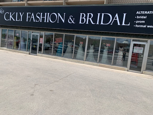 Couture store Winnipeg