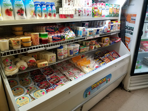 Mexican Grocery Store «LA MEXICANA», reviews and photos, 332 Willowbend Rd, Peachtree City, GA 30269, USA