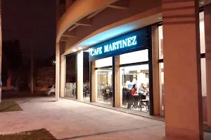 Cafe's Martinez image