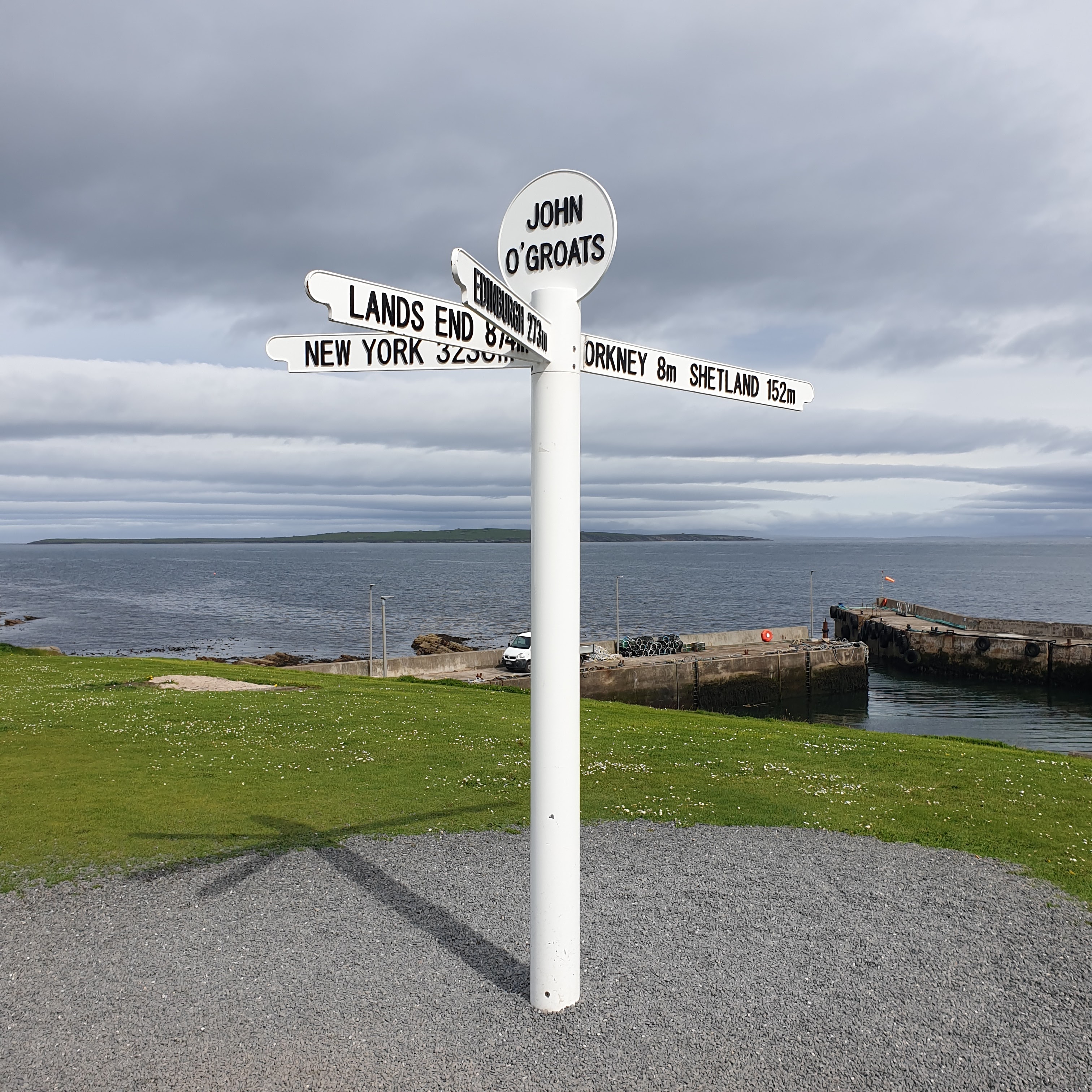 Picture of a place: John O&#39;Groats Signpost