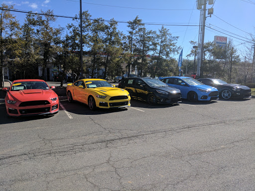 Ford Dealer «Maplecrest Ford of Mendham», reviews and photos, 102 E Main St, Mendham, NJ 07945, USA