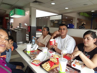 McDonald's Calz de Guadalupe 739, Villa Gustavo A. Madero, 07050 Ciudad de México, CDMX, Mexico