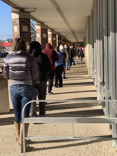 Thrift Store «Savers», reviews and photos, 230 W Virginia St #50, Crystal Lake, IL 60014, USA