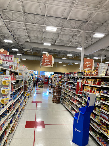 Supermarket «Giant Eagle Supermarket», reviews and photos, 21593 Lorain Rd, Fairview Park, OH 44126, USA