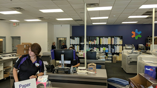 Print Shop «FedEx Office Print & Ship Center», reviews and photos, 11381 Causeway Blvd, Brandon, FL 33511, USA