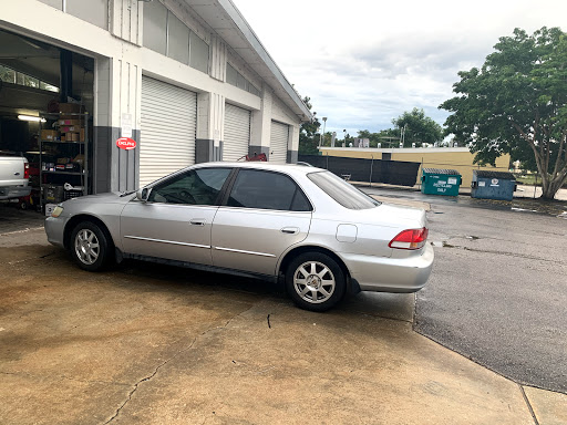 Auto Repair Shop «Orlando Import Auto Specialists, Inc.», reviews and photos, 2801 E South St, Orlando, FL 32801, USA