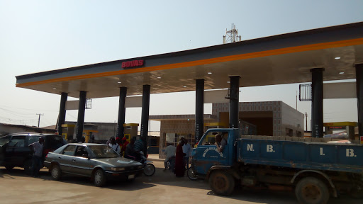 Bovas Filling Station, Bida, Bida-Abuja Rd, Bida, Nigeria, Gas Station, state Niger