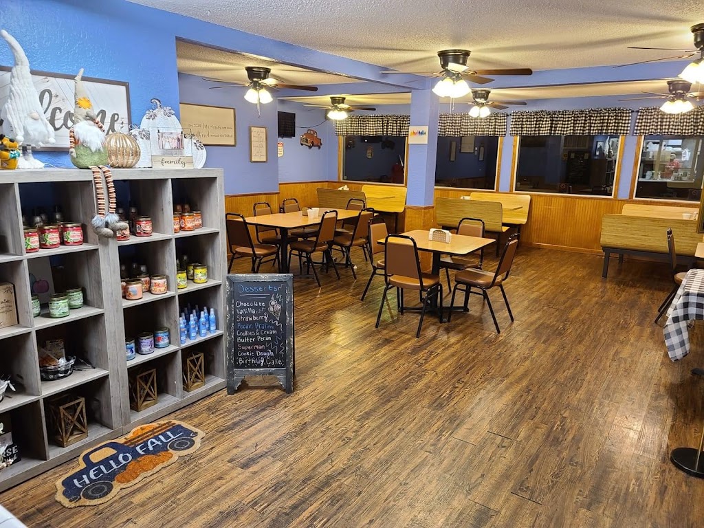 Bailey's Hoagie Shop 40823