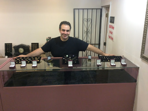 Jeweler «Golden Island Jewelry & Pawn», reviews and photos, 23524 Van Dyke, Warren, MI 48089, USA