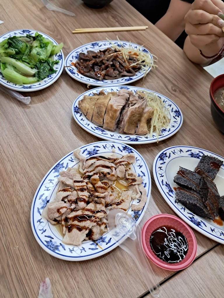 斗六門當歸鴨 霧峰店 的照片
